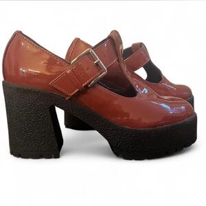 NWOT Y2K ASOS Design Platform Mary Jane Heels Size 6